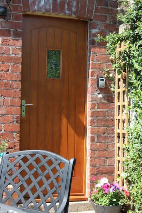 Hideaway Between Coast And Moors In A Beautiful Village Apartment Sleights Exterior foto